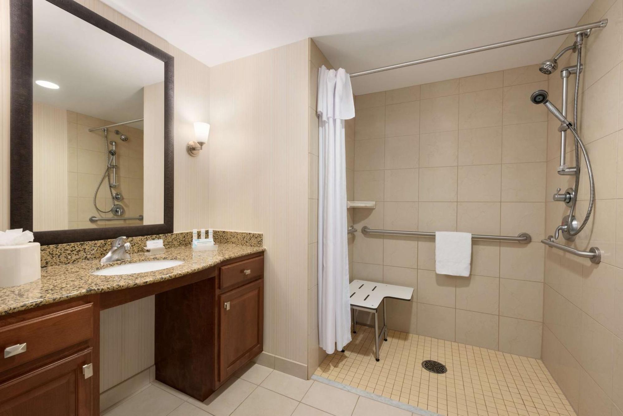 Homewood Suites By Hilton Madison West Bagian luar foto
