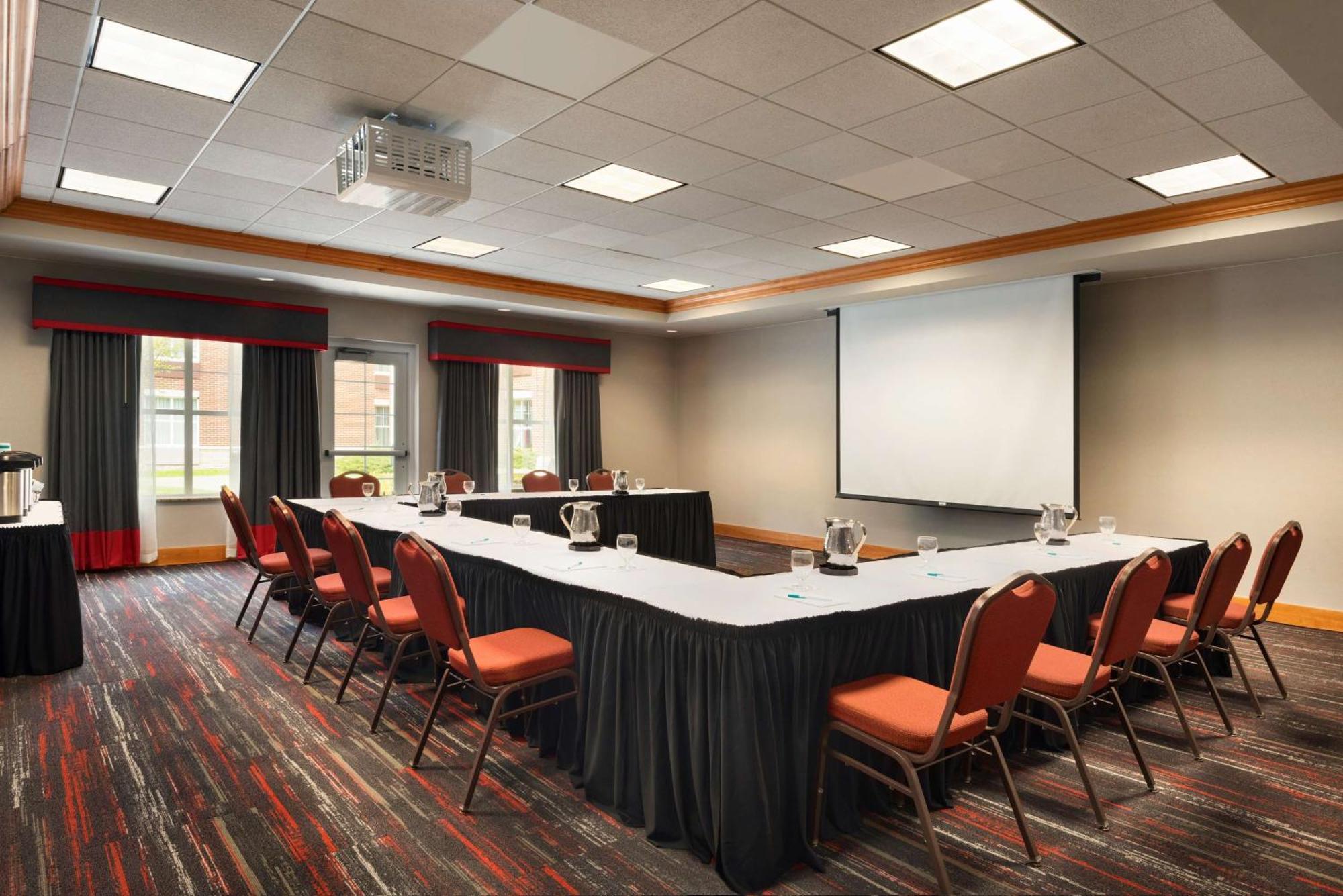 Homewood Suites By Hilton Madison West Bagian luar foto