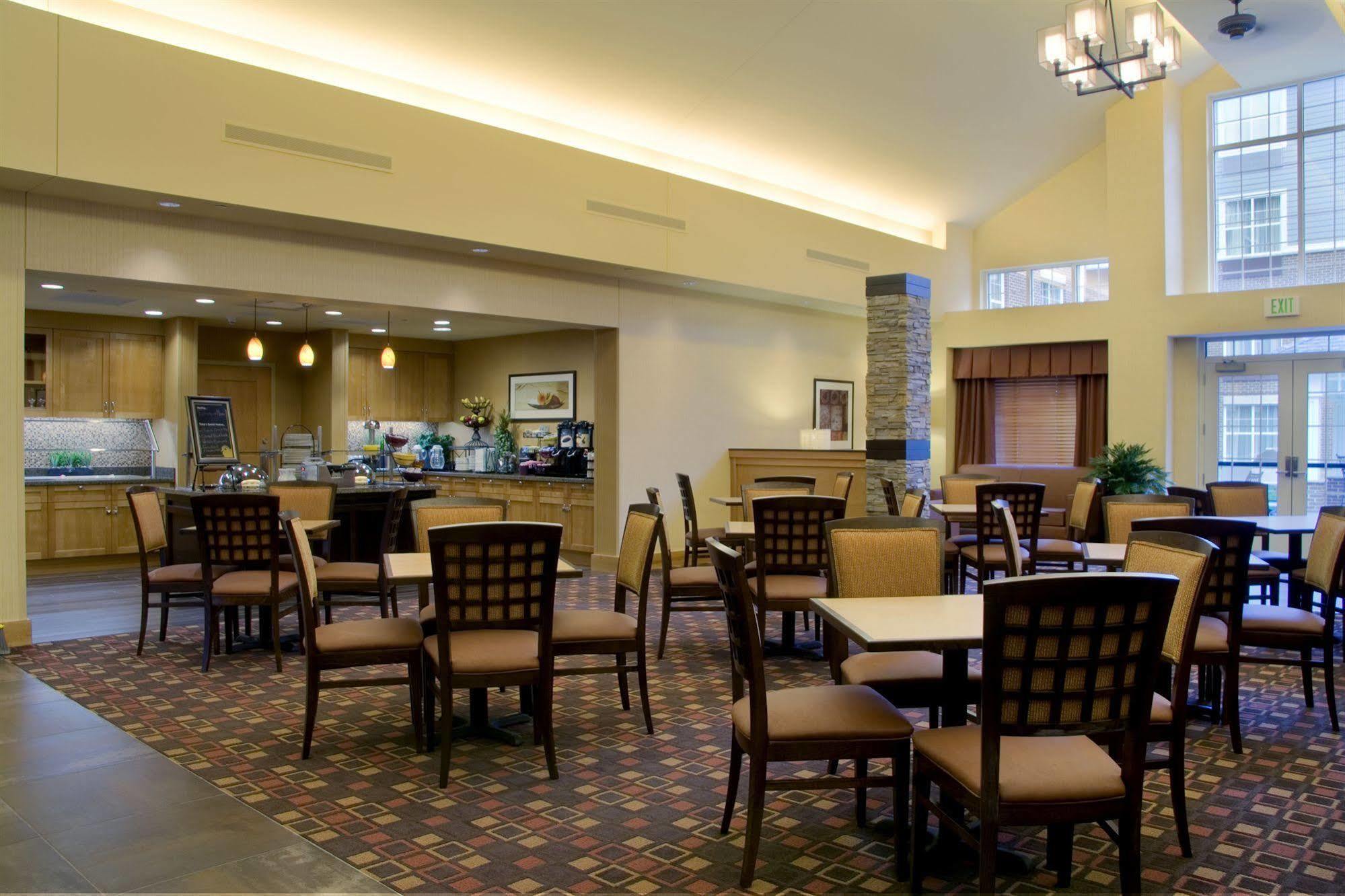 Homewood Suites By Hilton Madison West Bagian luar foto